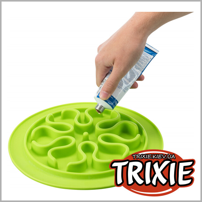 ТРИКСИ Украина - Миска для медленного кормления Trixie Slow Feed (силикон 24см)