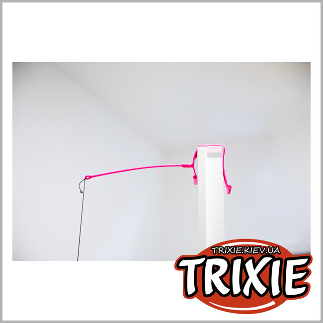 ТРИКСИ Украина - Игрушка-кормушка TRIXIE на дверь (9 см/190 см, с перьями/розовая)